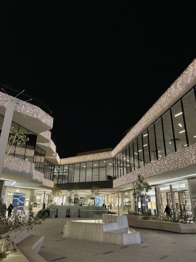 mall culture in saudi arabia