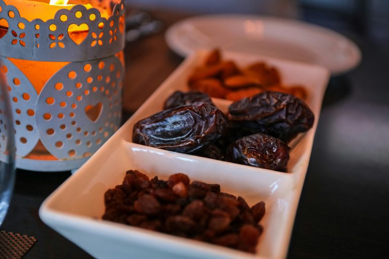 dates in ramadan